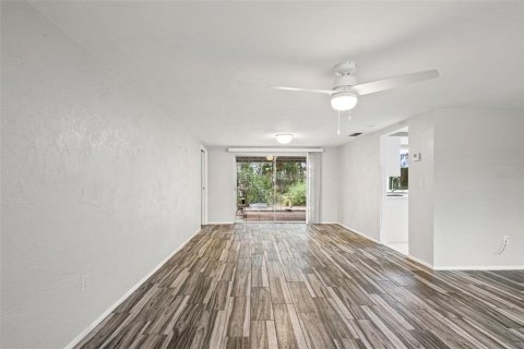 Villa ou maison à vendre à Hudson, Floride: 2 chambres, 140.47 m2 № 2395946 - photo 8