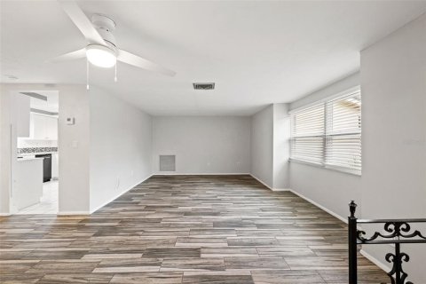Villa ou maison à vendre à Hudson, Floride: 2 chambres, 140.47 m2 № 2395946 - photo 12