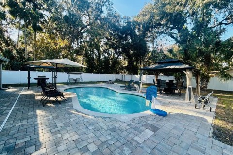 House in New Smyrna Beach, Florida 5 bedrooms, 311.41 sq.m. № 1870766 - photo 7