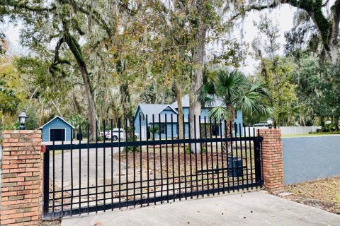 House in New Smyrna Beach, Florida 5 bedrooms, 311.41 sq.m. № 1870766 - photo 2