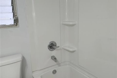 Apartamento en alquiler en Gainesville, Florida, 2 dormitorios, 110.37 m2 № 1716812 - foto 4