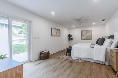 Villa ou maison à vendre à Lakeland, Floride: 3 chambres, 305.28 m2 № 2412745 - photo 16