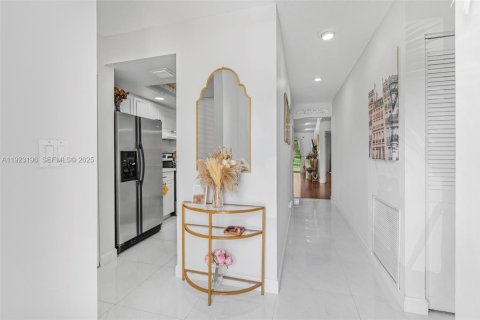 Casa en venta en Plantation, Florida, 3 dormitorios, 133.04 m2 № 1976904 - foto 6