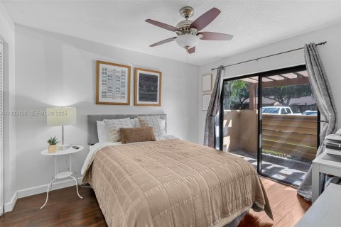 Casa en venta en Plantation, Florida, 3 dormitorios, 133.04 m2 № 1976904 - foto 25