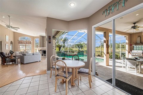 House in Fish Hawk, Florida 6 bedrooms, 481.33 sq.m. № 1767033 - photo 16