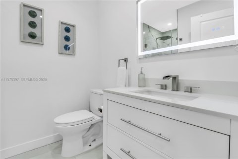 Touwnhouse à vendre à Hollywood, Floride: 3 chambres, 123.56 m2 № 2169882 - photo 19