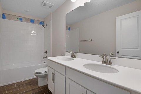 Villa ou maison à vendre à DeLand, Floride: 5 chambres, 281.49 m2 № 1325186 - photo 4