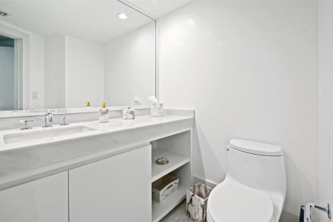 Copropriété à vendre à Miami, Floride: 2 chambres, 192.31 m2 № 1862238 - photo 20