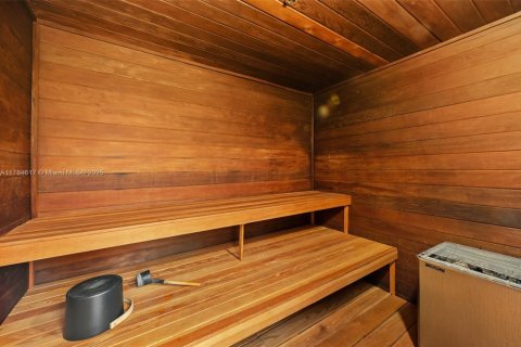 Copropriété à vendre à Miami, Floride: 2 chambres, 192.31 m2 № 1862238 - photo 27