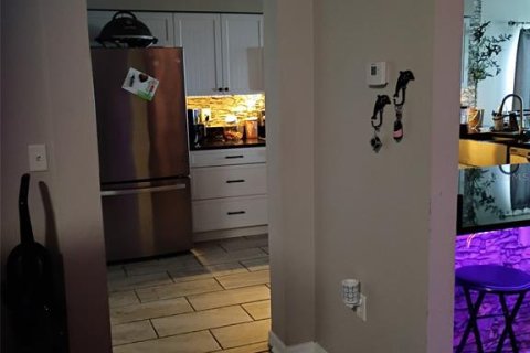 Casa en venta en Zephyrhills, Florida, 3 dormitorios, 158.31 m2 № 2381202 - foto 17