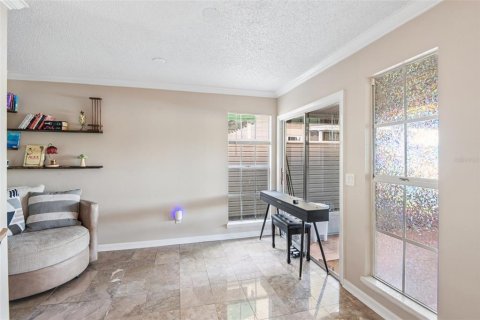 Condo in Tampa, Florida, 2 bedrooms № 2203076 - photo 10