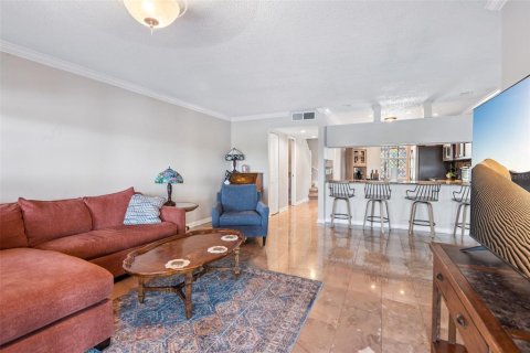 Condo in Tampa, Florida, 2 bedrooms № 2203076 - photo 14