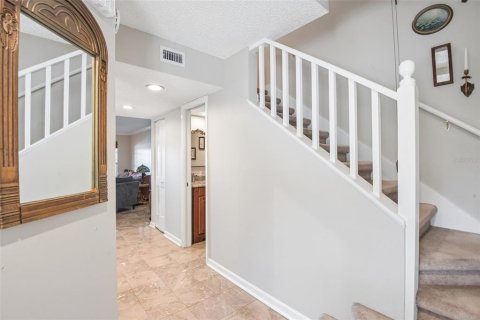 Condo in Tampa, Florida, 2 bedrooms № 2203076 - photo 8