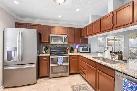 Condo in Tampa, Florida, 2 bedrooms № 2203076 - photo 16