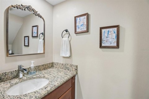 Condo in Tampa, Florida, 2 bedrooms № 2203076 - photo 18