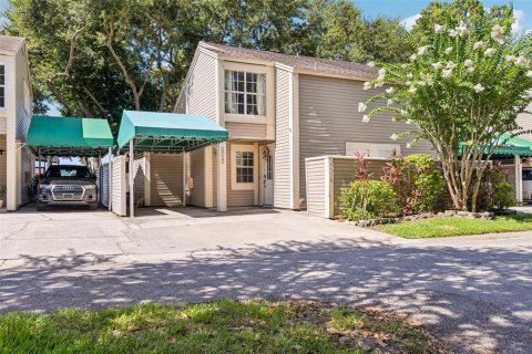 Condo in Tampa, Florida, 2 bedrooms № 2203076 - photo 3
