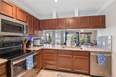 Condo in Tampa, Florida, 2 bedrooms № 2203076 - photo 17
