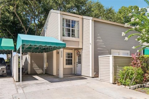 Condo in Tampa, Florida, 2 bedrooms  № 2203076