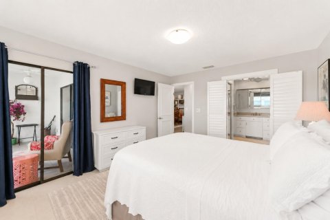 Condo in Delray Beach, Florida, 2 bedrooms № 2247159 - photo 17