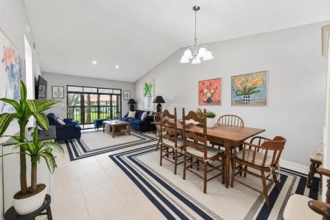 Condo in Delray Beach, Florida, 2 bedrooms № 2247159 - photo 13