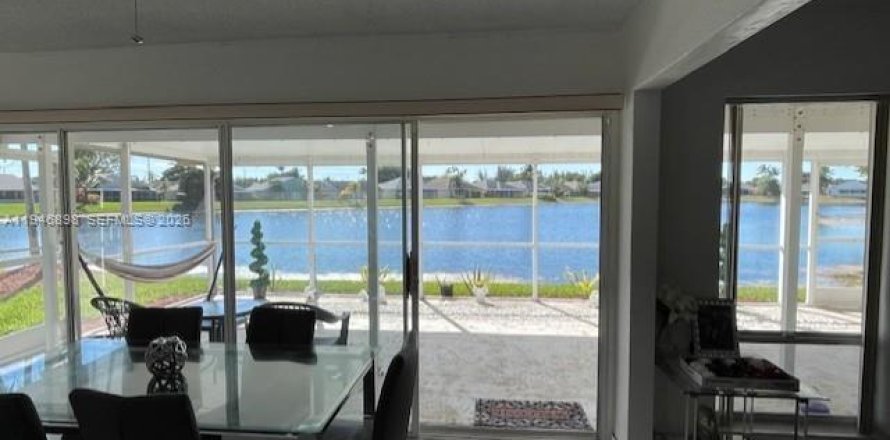 Villa ou maison à Homestead, Floride 3 chambres, 143.81 m2 № 2079544