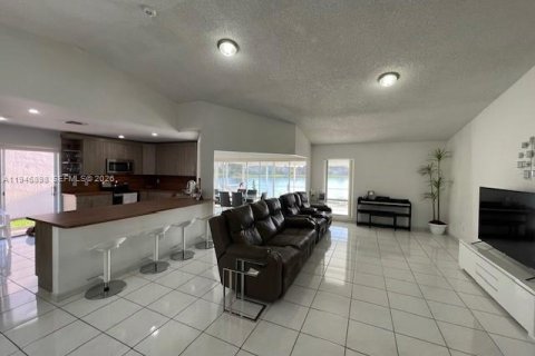 Villa ou maison à vendre à Homestead, Floride: 3 chambres, 143.81 m2 № 2079544 - photo 19