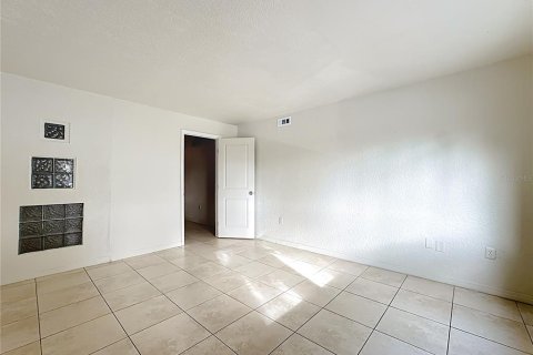 Copropriété à vendre à Orlando, Floride: 1 chambre, 76.64 m2 № 2123079 - photo 21