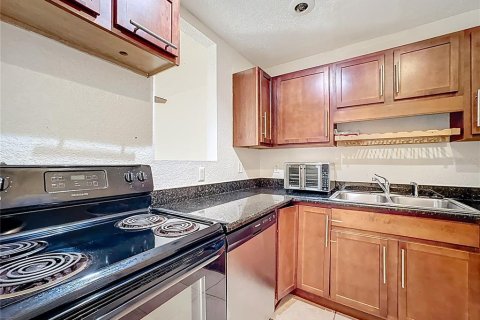 Copropriété à vendre à Orlando, Floride: 1 chambre, 76.64 m2 № 2123079 - photo 10