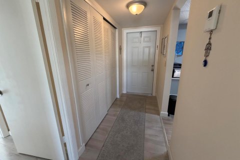 Купить кондоминиум в Маргит, Флорида 4 комнаты, 91.97м2, № 2086117 - фото 4
