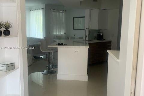 Condo in Aventura, Florida, 2 bedrooms  № 1938232 - photo 14