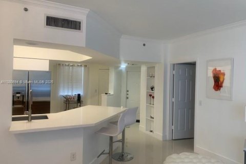 Copropriété à louer à Aventura, Floride: 2 chambres, 110.65 m2 № 1938232 - photo 21