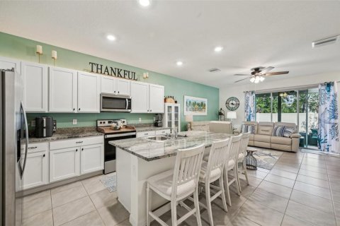 Townhouse in Wimauma, Florida 3 bedrooms, 157.47 sq.m. № 1593596 - photo 10