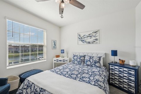 Townhouse in Wimauma, Florida 3 bedrooms, 157.47 sq.m. № 1593596 - photo 25