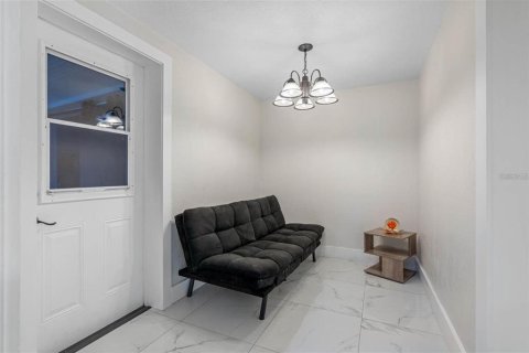 House in Riverview, Florida 4 bedrooms, 141.3 sq.m. № 2207650 - photo 23