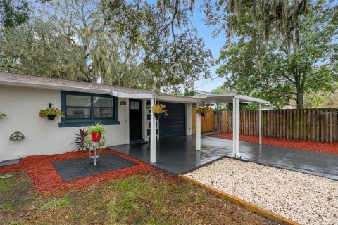 House in Riverview, Florida 4 bedrooms, 141.3 sq.m. № 2207650 - photo 4