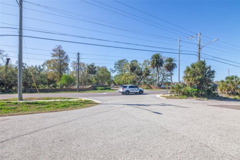 Propiedad comercial en venta en Largo, Florida, 367.06 m2 № 1654945 - foto 3