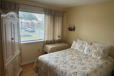 Condo in Orlando, Florida, 2 bedrooms  № 1679776 - photo 11