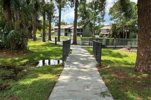 Condo in Orlando, Florida, 2 bedrooms  № 1679776 - photo 22