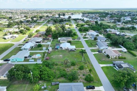Land in Port Charlotte, Florida № 2161808 - photo 5