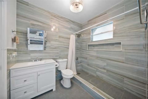 Villa ou maison à vendre à Miami, Floride: 4 chambres, 169.27 m2 № 1955182 - photo 24