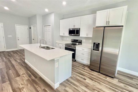 Casa en venta en Ocala, Florida, 4 dormitorios, 153.75 m2 № 1900068 - foto 17