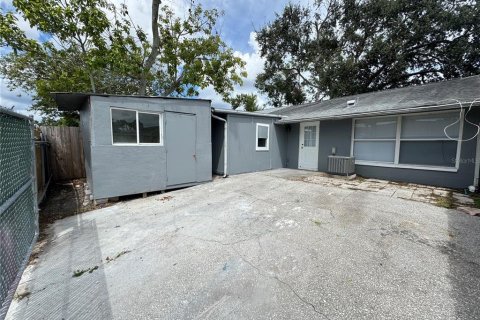 Casa en alquiler en Tampa, Florida, 2 dormitorios, 98.1 m2 № 1915146 - foto 16