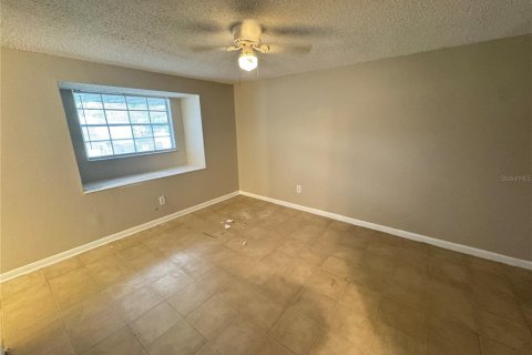 Casa en alquiler en Tampa, Florida, 2 dormitorios, 98.1 m2 № 1915146 - foto 5