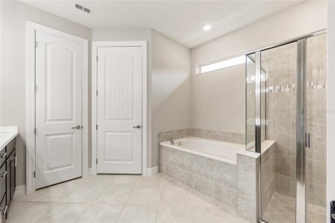 House in Ocala, Florida 3 bedrooms, 195 sq.m. № 2117610 - photo 29