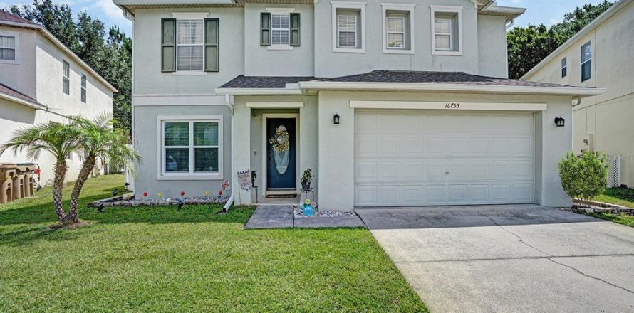 House in Clermont, Florida 6 bedrooms, 293.11 sq.m. № 2091776