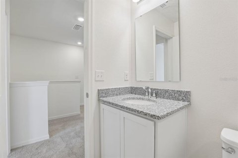 Townhouse in Lake Wales, Florida 3 bedrooms, 156.54 sq.m. № 2375518 - photo 14
