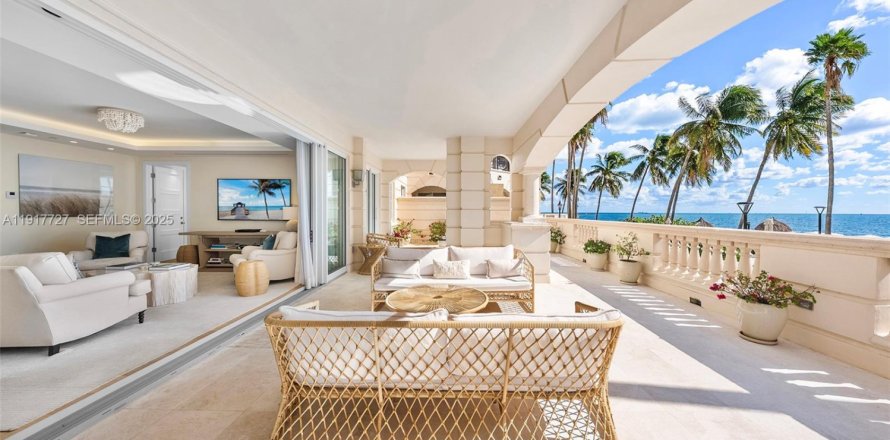 Condo in Miami Beach, Florida, 2 bedrooms  № 1989329