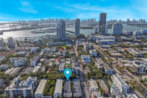 Condo in Miami Beach, Florida, 1 bedroom  № 1976857 - photo 16