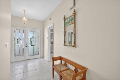 House in Stuart, Florida 3 bedrooms, 208.94 sq.m. № 2254332 - photo 5