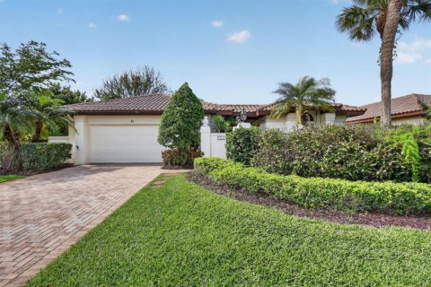 House in Stuart, Florida 3 bedrooms, 208.94 sq.m. № 2254332